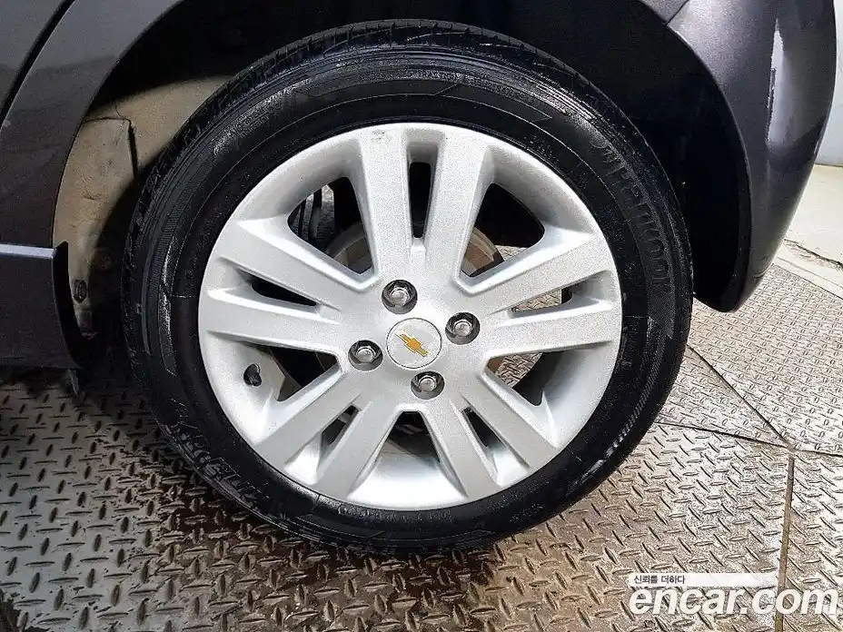 Chevrolet Spark 2015 1.0 Вариатор в Москве № 105388, фото 20