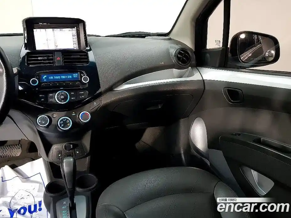 Chevrolet Spark 2015 1.0 Вариатор в Москве № 105388, фото 10