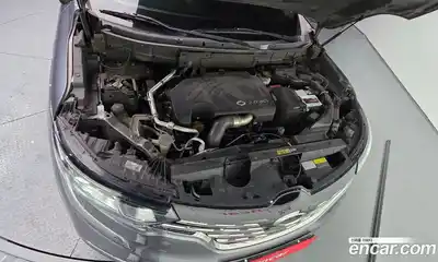 Renault QM6 2017 2.0 Автомат в Москве № 105972, миниатюра 2