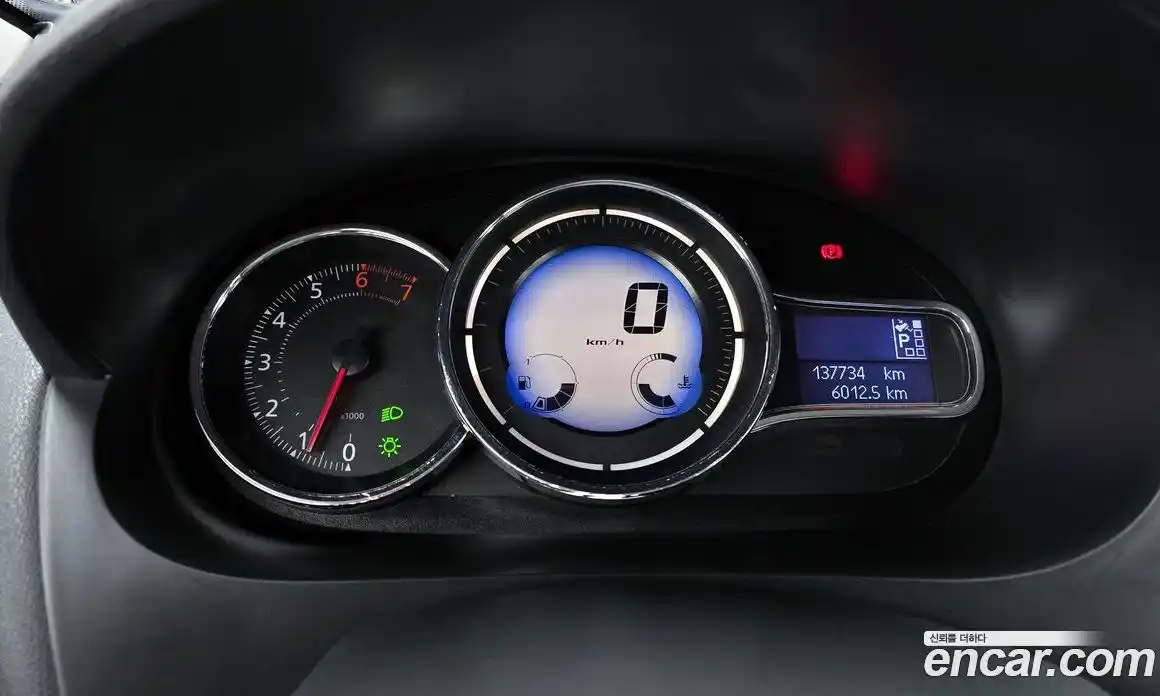 Renault SM3 2014 1.6 Автомат в Москве № 106034, фото 8