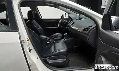 Renault SM3 2014 1.6 Автомат в Москве № 106034, миниатюра 10
