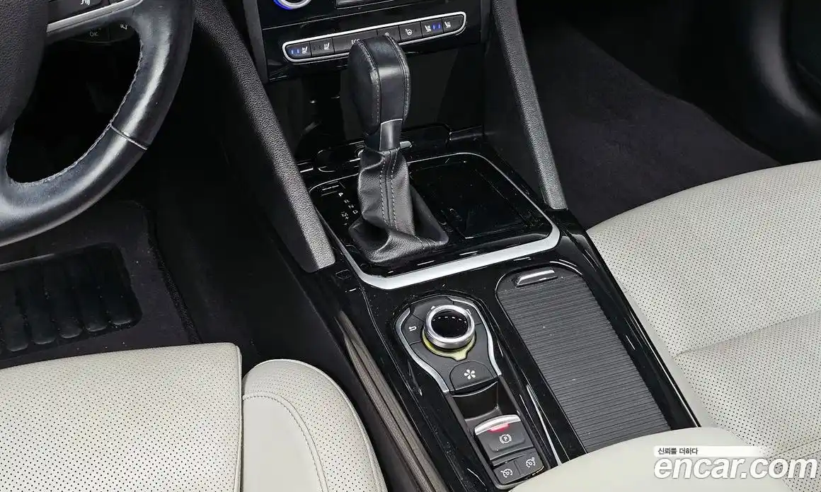 Renault SM6 2017 2.0 Автомат в Москве № 106857, фото 9