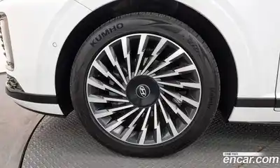 Hyundai Grandeur 2024 1.6 Автомат в Москве № 108063, миниатюра 6