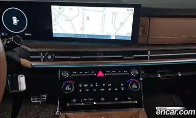 Hyundai Santa Fe 2025 1.6 Автомат в Москве № 108843, миниатюра 4