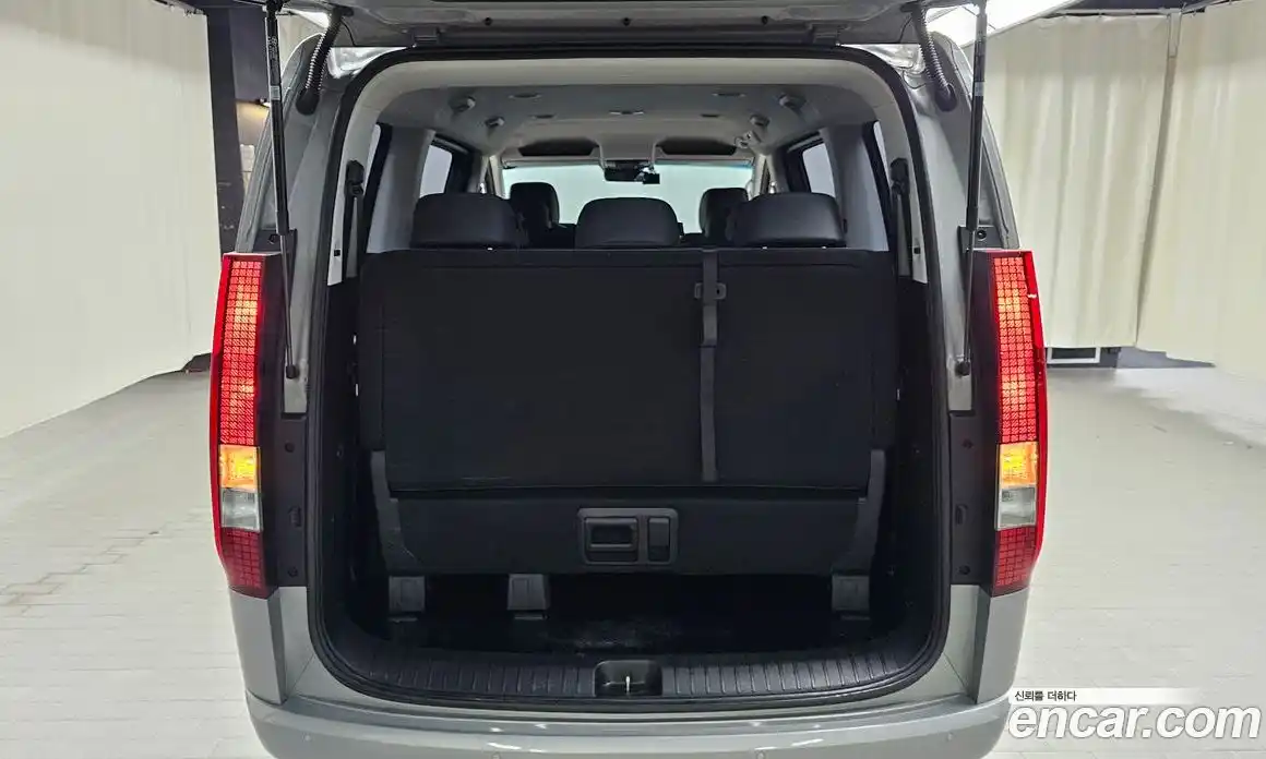 Hyundai Staria 2025 2.2 Автомат в Москве № 110028, фото 20