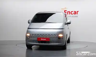 Hyundai Staria 2025 2.2 Автомат в Москве № 110028, миниатюра 3