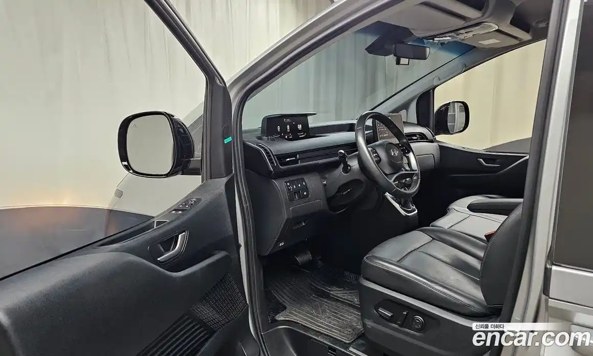 Hyundai Staria 2025 2.2 Автомат в Москве № 110028, фото 10