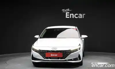 Hyundai Avante 2021 1.6 Автомат в Москве № 113055, миниатюра 3