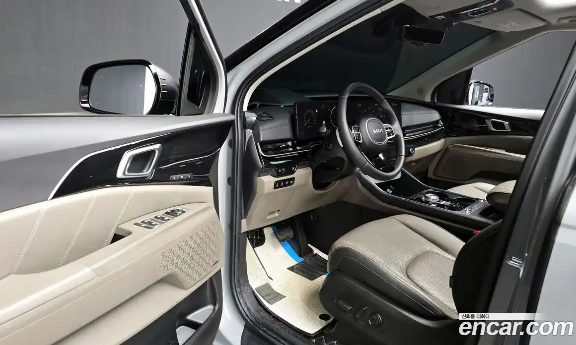 Kia Canival 2024 3.5 Автомат в Москве № 115138, фото 12