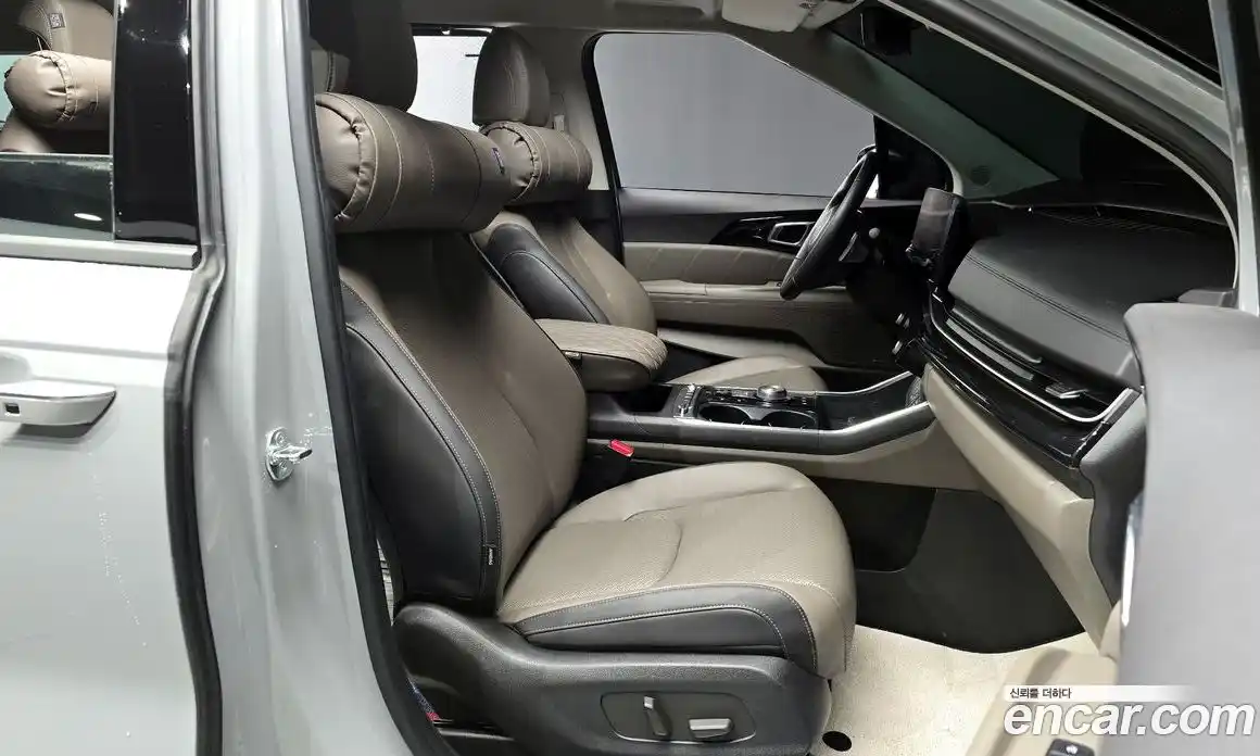 Kia Canival 2024 3.5 Автомат в Москве № 115138, фото 16