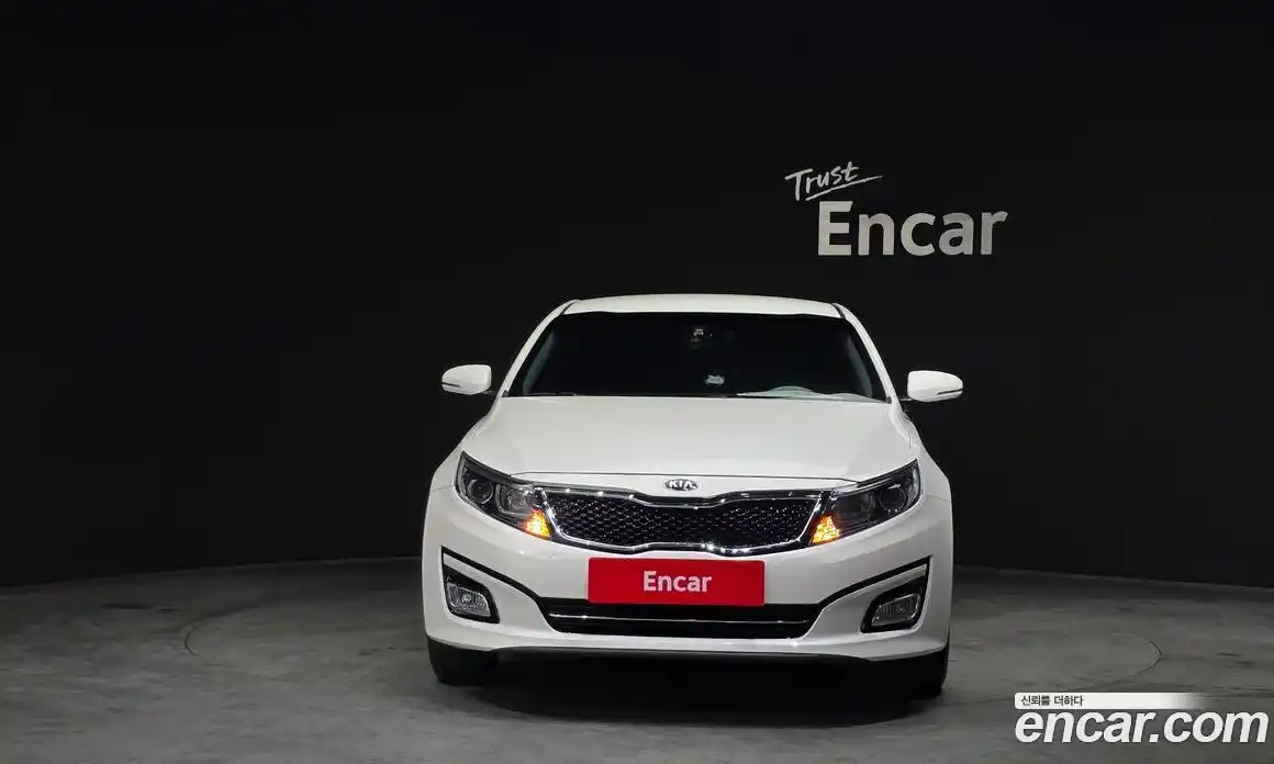 Kia K5 2014 2.0 Автомат в Москве № 121111, фото 3