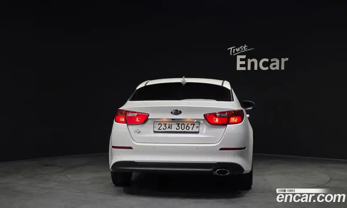 Kia K5 2014 2.0 Автомат в Москве № 121111, фото 4