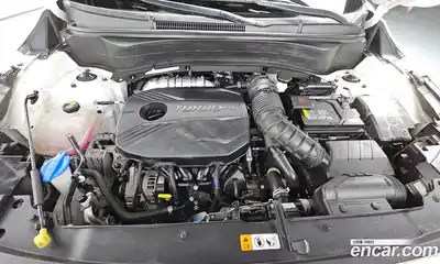 Kia Seltos 2023 1.6 Автомат в Москве № 121467, миниатюра 12