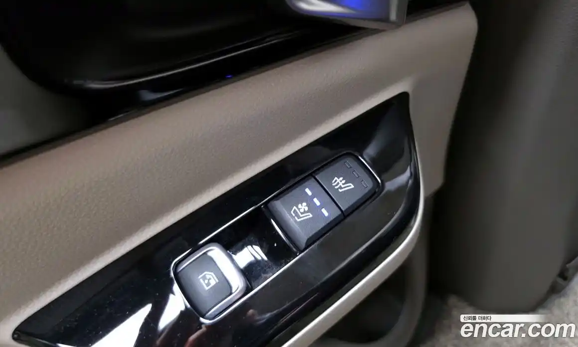 Kia Canival 2021 3.5 Автомат в Москве № 121702, фото 3