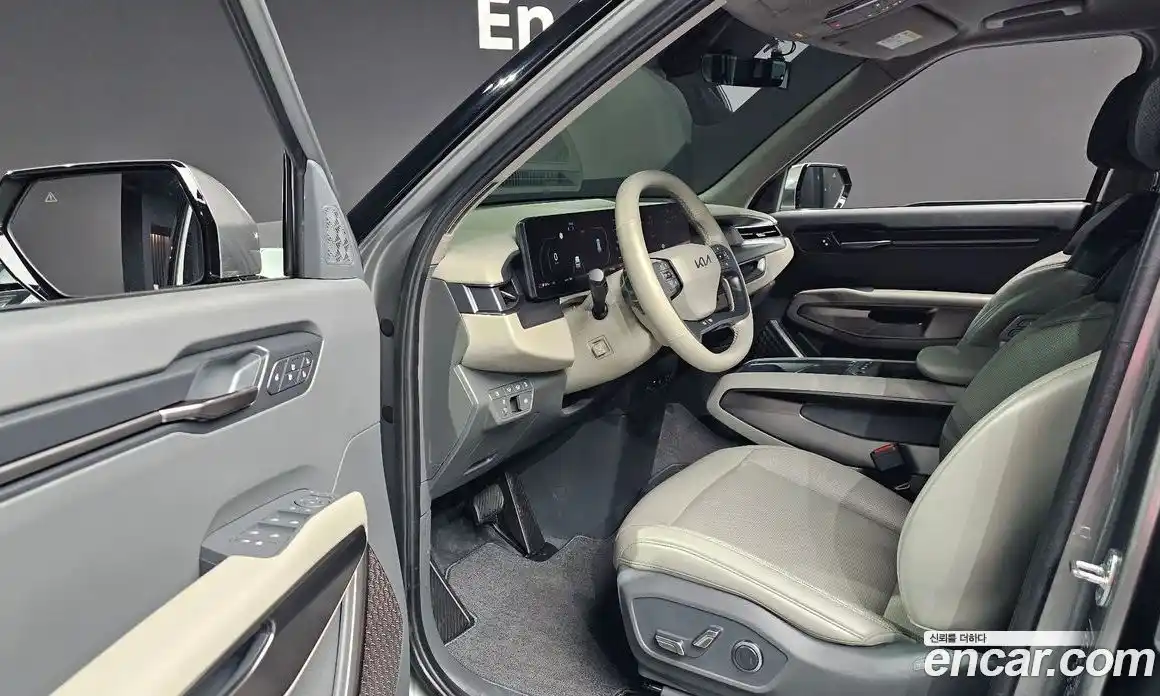 Kia EV9 2024 0.2 Автомат в Москве № 121970, фото 13