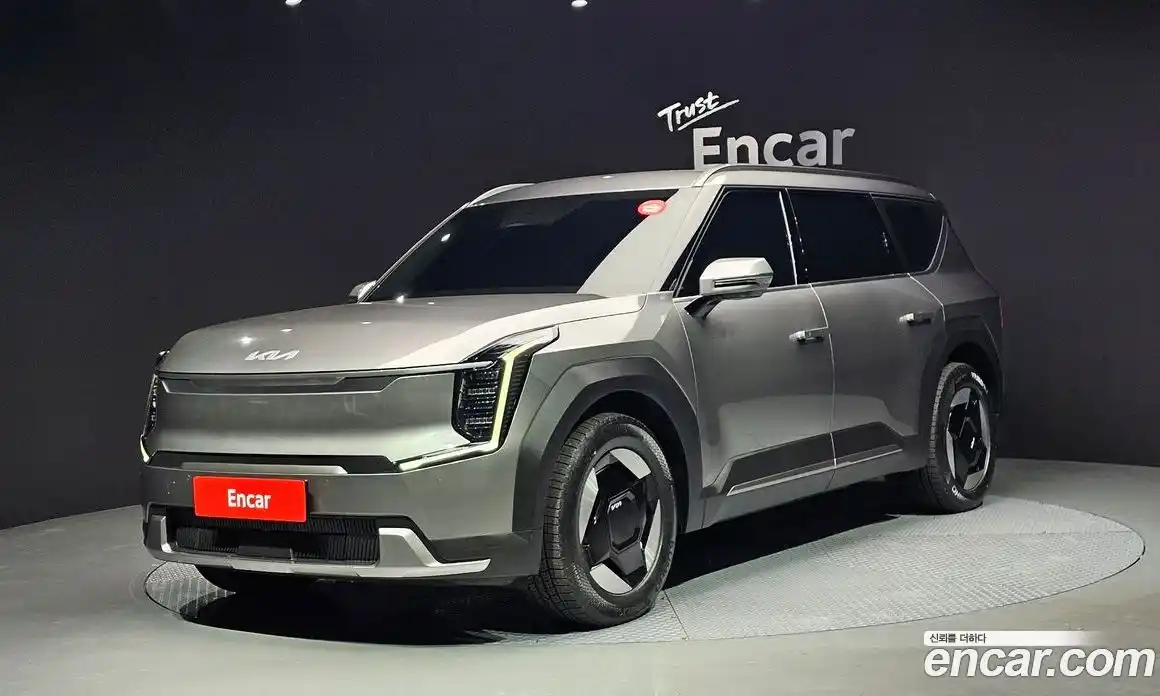 Kia EV9 2024 0.2 Автомат в Москве № 121970, фото 20