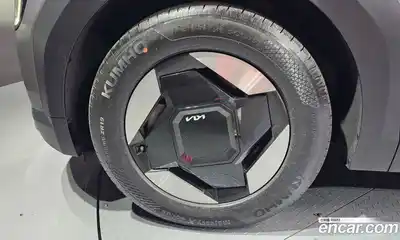 Kia EV9 2024 0.2 Автомат в Москве № 121970, миниатюра 5