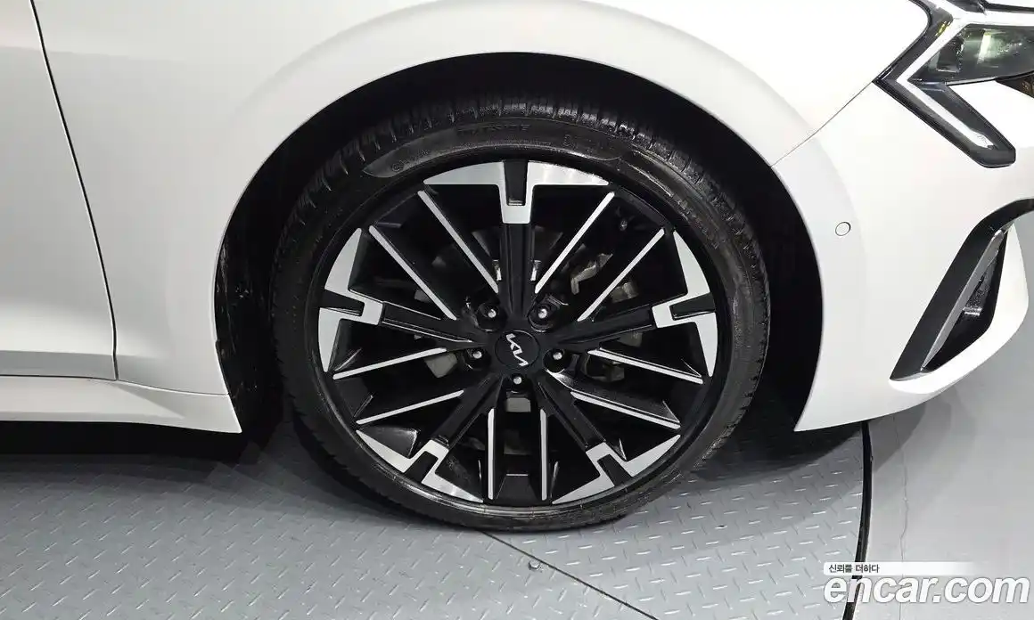 Kia K5 2024 1.6 Автомат в Москве № 122141, фото 14