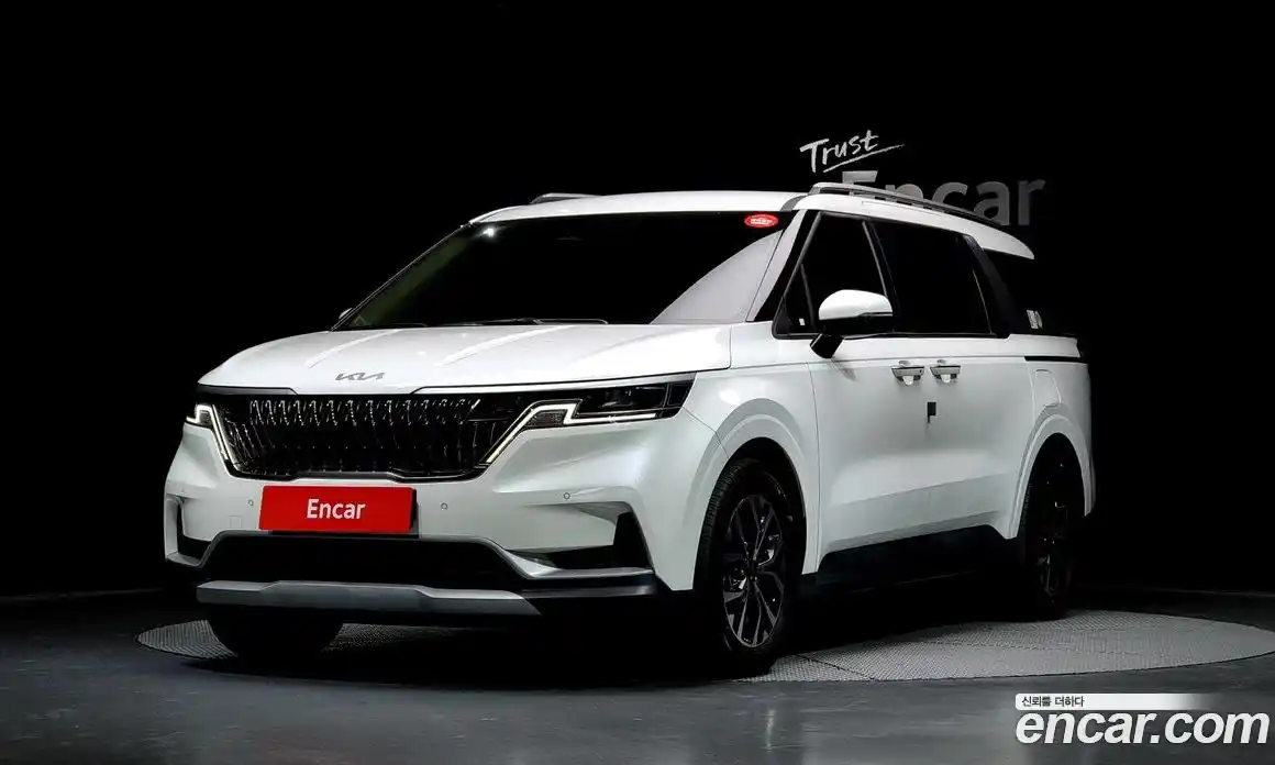 Kia Canival 2023 2.2 Автомат в Москве № 124320, фото 12