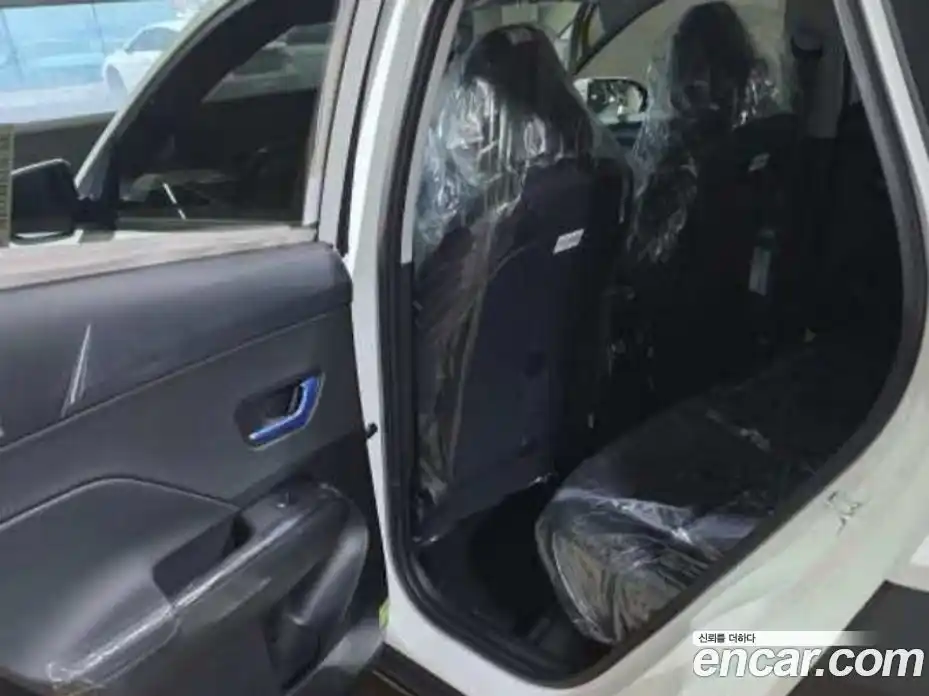 Hyundai Kona 2026 1.6 Автомат в Москве № 129351, фото 6