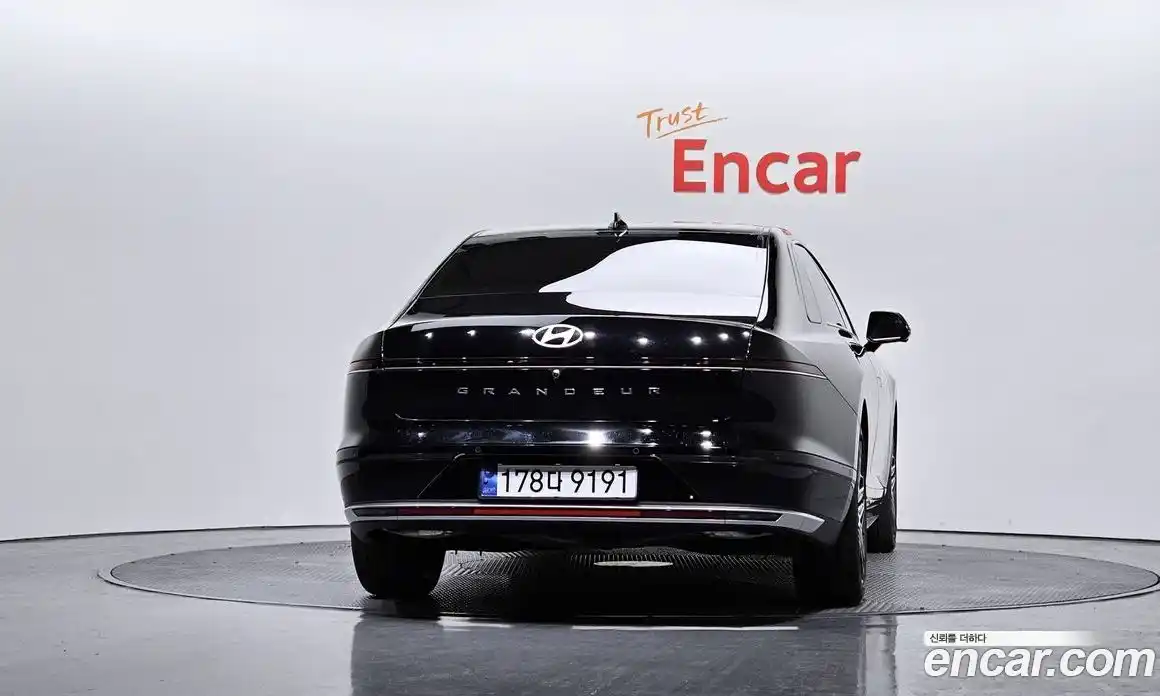 Hyundai Grandeur 2023 1.6 Автомат в Москве № 130126, фото 19