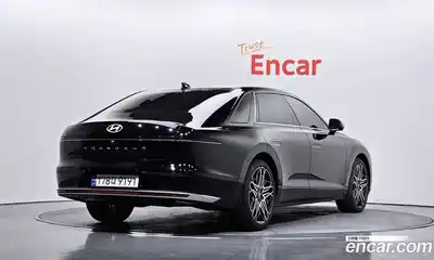 Hyundai Grandeur 2023 1.6 Автомат в Москве № 130126, миниатюра 2