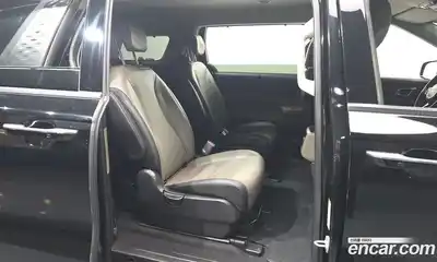 Kia Canival 2024 3.5 Автомат в Москве № 132509, миниатюра 9