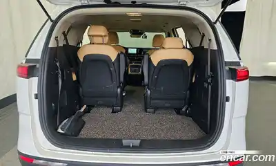 Kia Canival 2023 3.5 Автомат в Москве № 132607, миниатюра 3