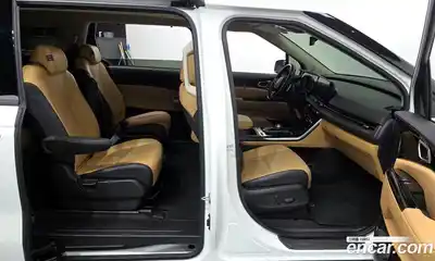 Kia Canival 2022 2.2 Автомат в Москве № 133032, миниатюра 11