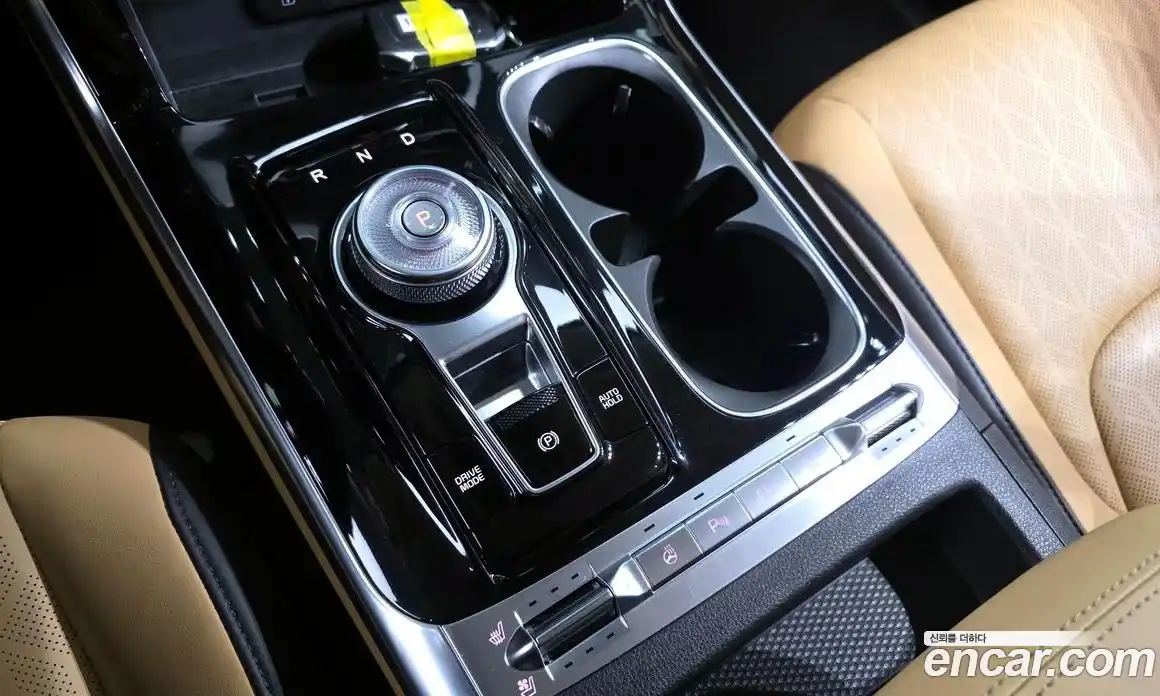 Kia Canival 2022 2.2 Автомат в Москве № 133032, фото 9