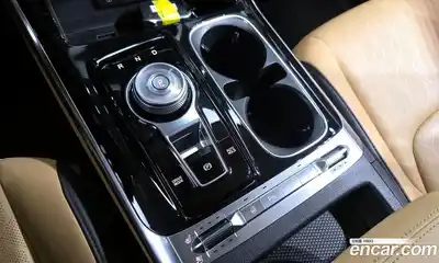 Kia Canival 2022 2.2 Автомат в Москве № 133032, миниатюра 9