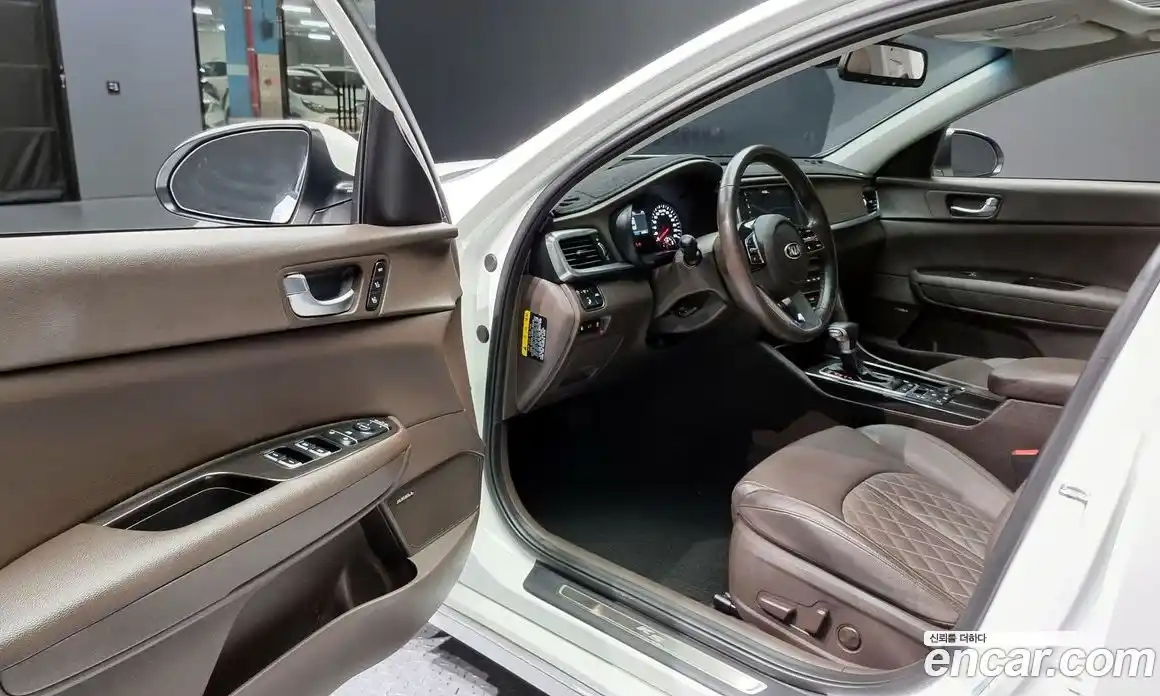 Kia K5 2020 2.0 Автомат в Москве № 133707, фото 14