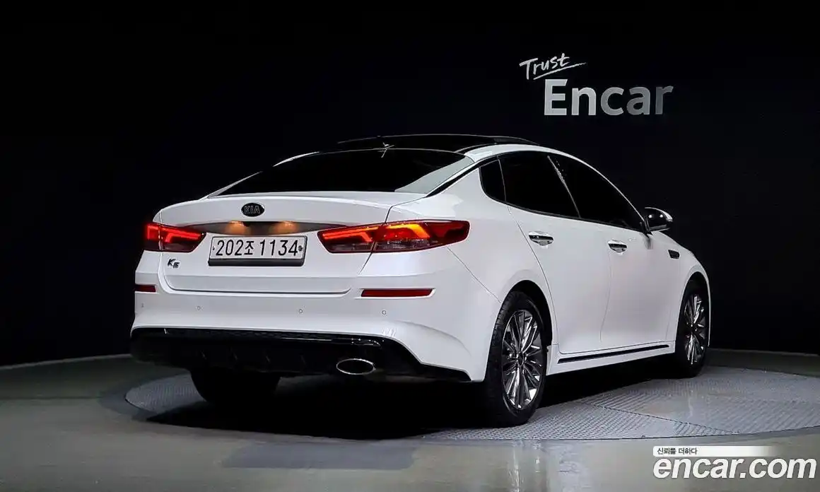 Kia K5 2020 2.0 Автомат в Москве № 133707, фото 20