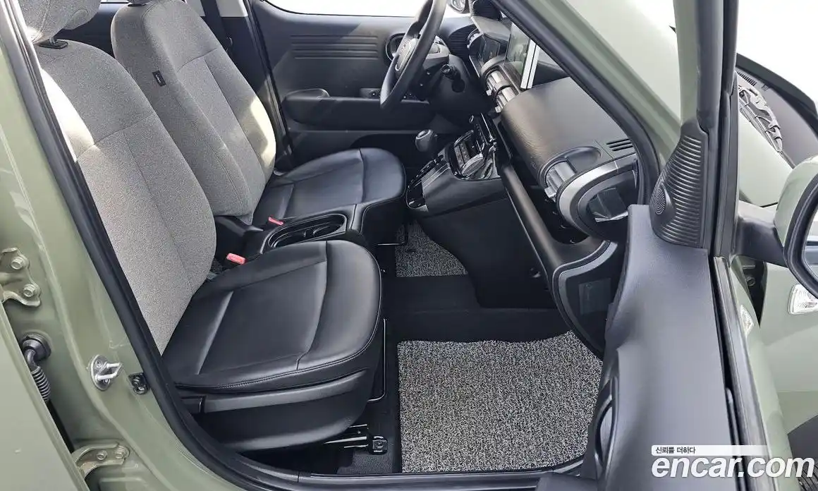 Hyundai Casper 2023 1.0 Автомат в Москве № 134525, фото 13