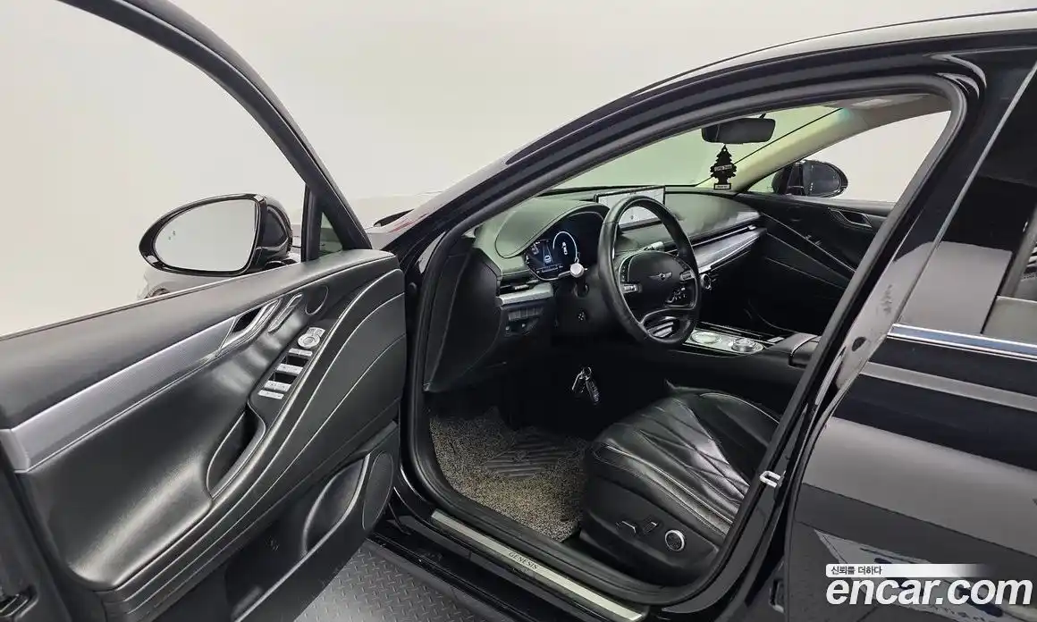 Genesis G80 2020 2.5 Автомат в Москве № 135288, фото 12