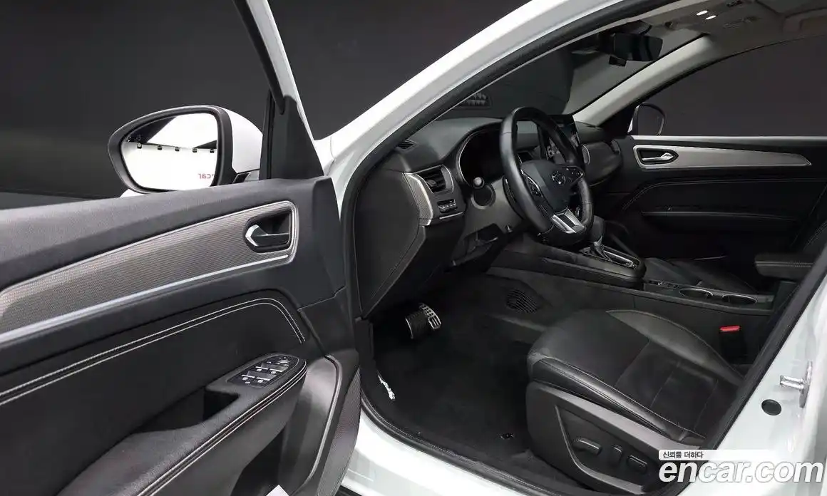 Renault XM3 2023 1.3 Автомат в Москве № 140866, фото 11