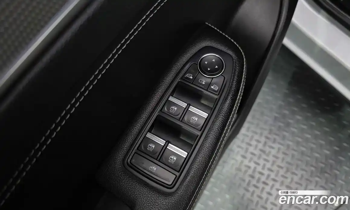 Renault XM3 2023 1.3 Автомат в Москве № 140866, фото 18