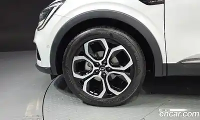 Renault XM3 2023 1.3 Автомат в Москве № 140866, миниатюра 5