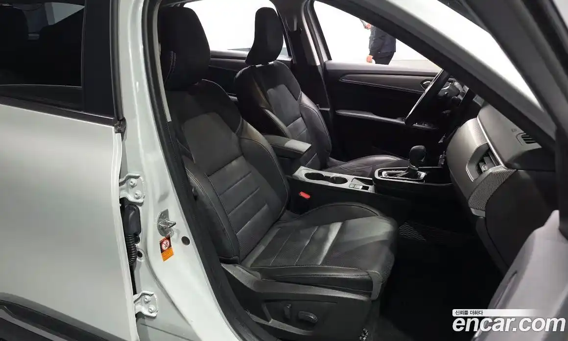 Renault XM3 2023 1.3 Автомат в Москве № 140866, фото 10