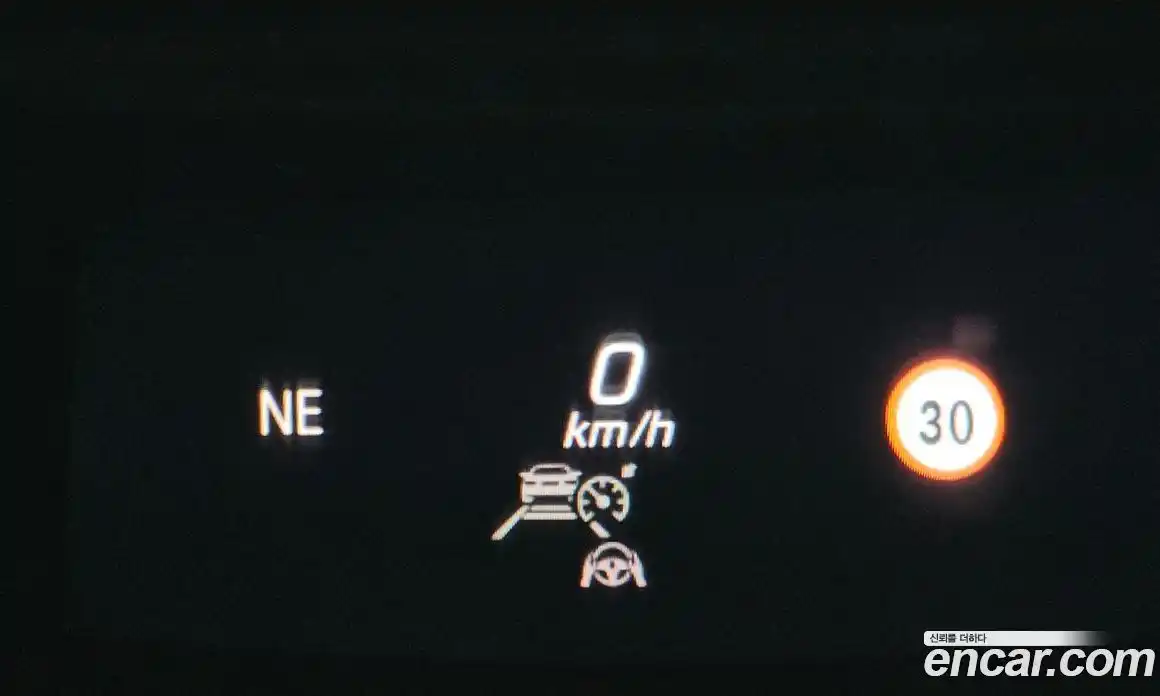 Mercedes-Benz E-Class 2022 2.0 Автомат в Москве № 141578, фото 16