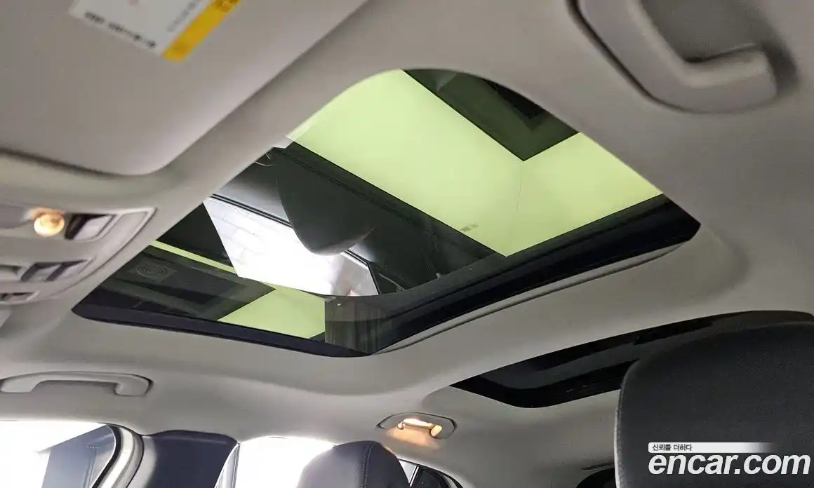 Mercedes-Benz GLA-Class 2016 2.1 Автомат в Москве № 143114, фото 20