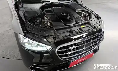 Mercedes-Benz S-Class 2022 2.9 Автомат в Москве № 143479, миниатюра 3