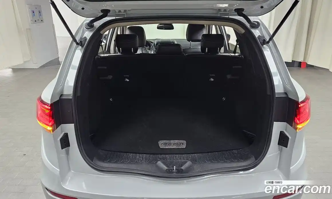 Renault QM6 2023 2.0 Автомат в Москве № 145148, фото 5