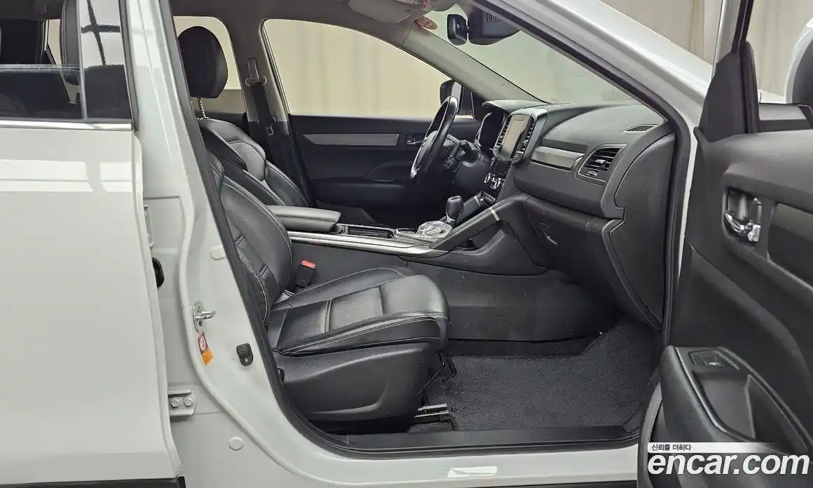 Renault QM6 2023 2.0 Автомат в Москве № 145148, фото 7