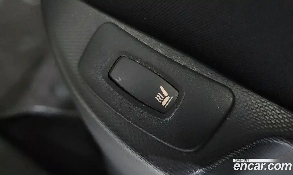 Renault QM3 2014 1.5 Автомат в Москве № 146925, фото 12