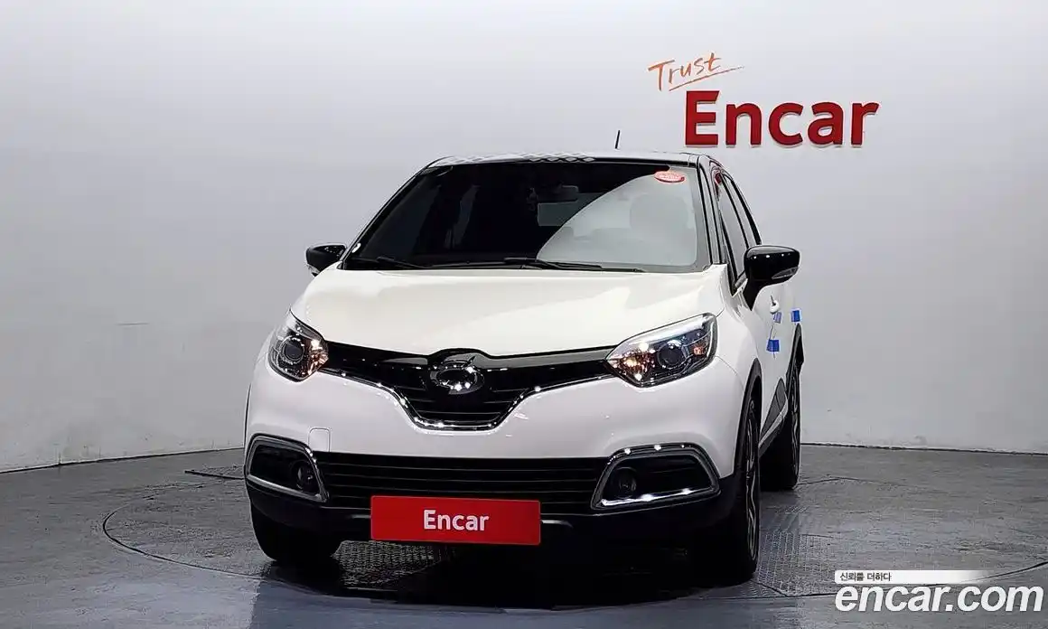 Renault QM3 2014 1.5 Автомат в Москве № 146925, фото 15