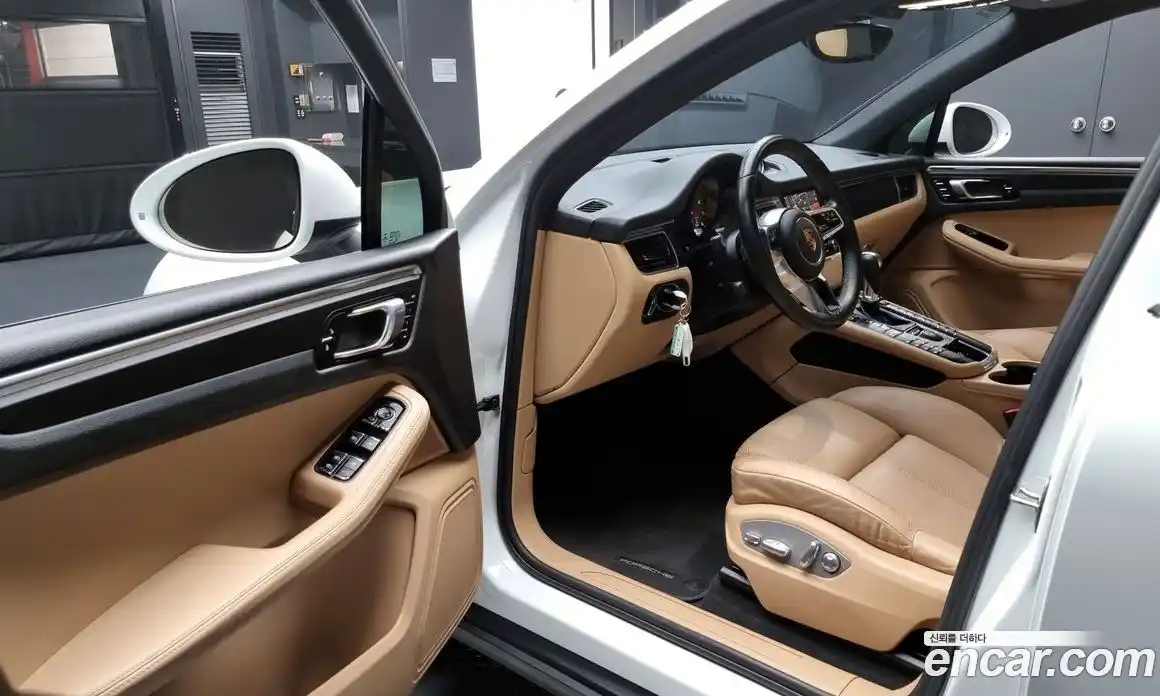 Porsche Macan 2018 2.0 Автомат в Москве № 148609, фото 11