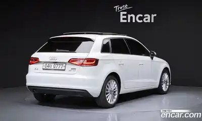 Audi A3 2015 1.6 Автомат в Москве № 159127, миниатюра 2