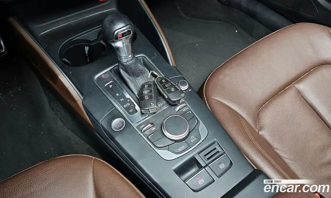 Audi A3 2015 1.6 Автомат в Москве № 159127, фото 9