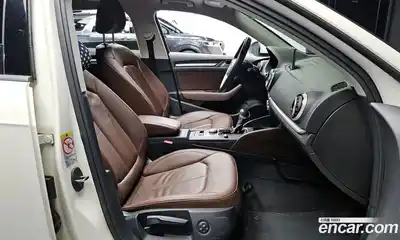 Audi A3 2015 1.6 Автомат в Москве № 159127, миниатюра 10
